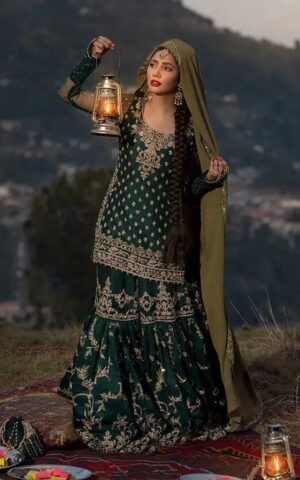 Faiza Saqlain - Durkhani